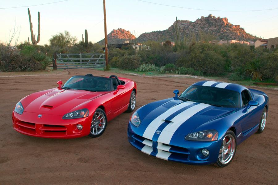  Dodge Viper SRT10 Coupe 2006 года  (фото 3 из 31)